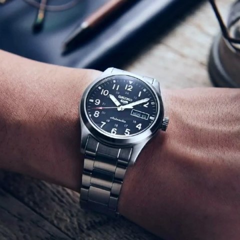 SEIKO 5 Mod. SPORTS AUTOMATIC DAY & DATE - BLUE SEIKO 5 Mod. SPORTS AUTOMATIC DAY & DATE - BLUE