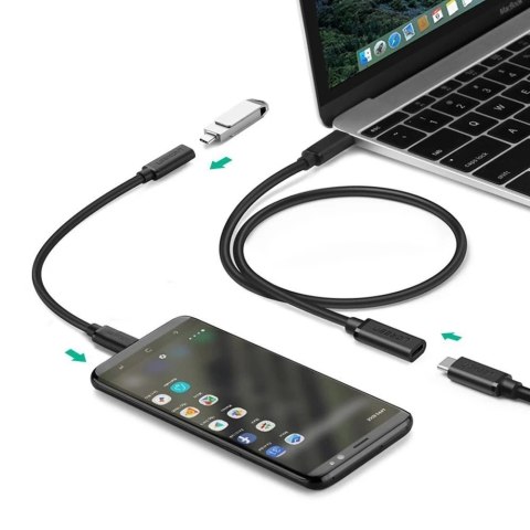 Kabel Ugreen 40574 USB-C - USB-C 5Gb/s 0,5m - czarny Kabel Ugreen 40574 USB-C - USB-C 5Gb/s 0,5m - czarny