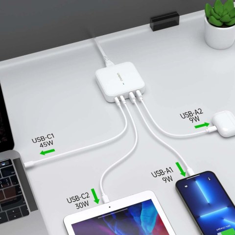 Szybka ładowarka sieciowa GaN Choetech PD8008 100W 2x USB-A / 2x USB-C - biała Szybka ładowarka sieciowa GaN Choetech PD8008 100W 2x USB-A / 2x USB-C - biała