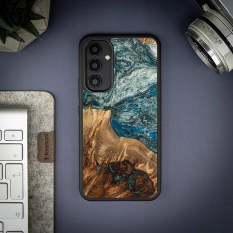 Etui Bewood Unique Planeta Ziemia z drewna i żywicy na Samsung Galaxy A54 5G - niebiesko-zielone Etui Bewood Unique Planeta Ziemia z drewna i żywicy na Samsung Galaxy A54 5G - niebiesko-zielone