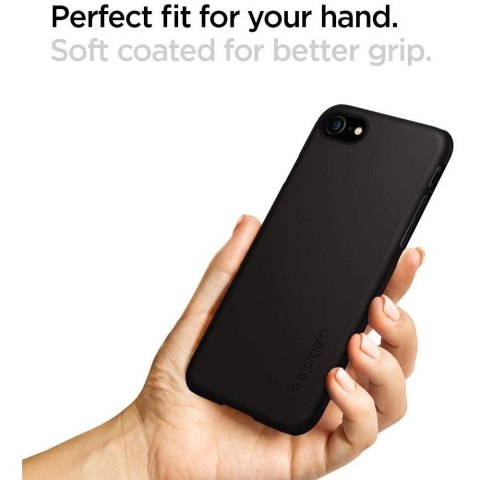 Etui Spigen Thin Fit na iPhone 7 / 8 / SE 2020 / 2022 - czarne Etui Spigen Thin Fit na iPhone 7 / 8 / SE 2020 / 2022 - czarne