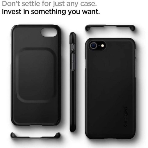 Etui Spigen Thin Fit na iPhone 7 / 8 / SE 2020 / 2022 - czarne Etui Spigen Thin Fit na iPhone 7 / 8 / SE 2020 / 2022 - czarne