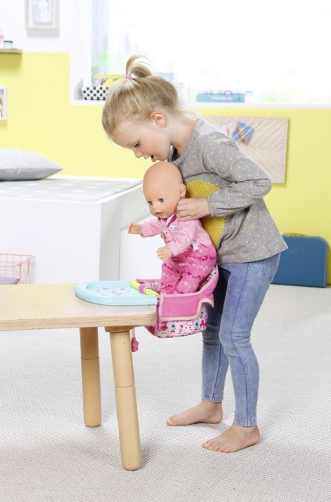 Krzesełko do karmienia przy stole Baby Born Krzesełko do karmienia przy stole Baby Born