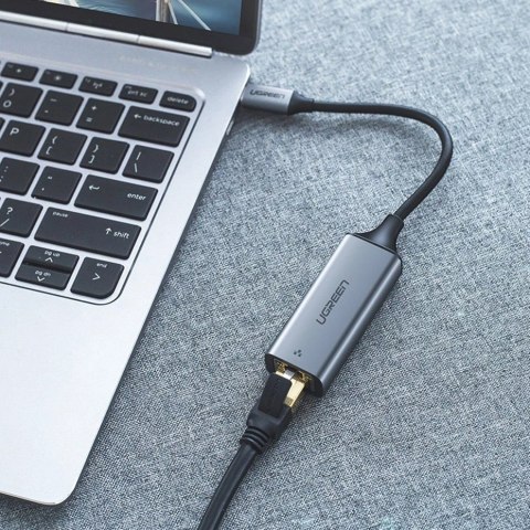 Ugreen zewnętrzna karta sieciowa RJ45 - USB Typ C (1000 Mbps/ 1 Gbps )Gigabit Ethernet szary (CM199) Ugreen zewnętrzna karta sieciowa RJ45 - USB Typ C (1000 Mbps/ 1 Gbps )Gigabit Ethernet szary (CM199)