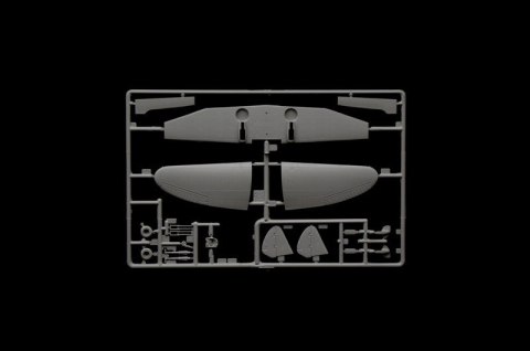 Model plastikowy Reggiane Re.2002 Ariete 1/72 Model plastikowy Reggiane Re.2002 Ariete 1/72