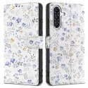 Etui Tech-Protect Wallet na Samsung Galaxy A36 5G - białe stokrotki