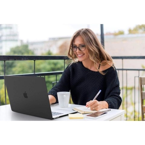 Etui Tech-Protect SmartShell na MacBook Air 13'' 2018-2020 - matowo-czarne Etui Tech-Protect SmartShell na MacBook Air 13'' 2018-2020 - matowo-czarne