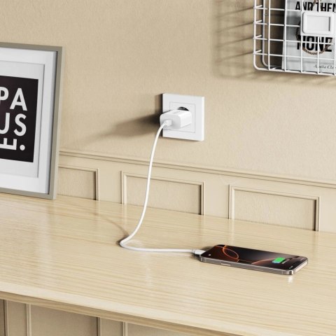 Ładowarka sieciowa Tech-Protect NC20W PD20W USB-C z kablem USB-C - biała Ładowarka sieciowa Tech-Protect NC20W PD20W USB-C z kablem USB-C - biała