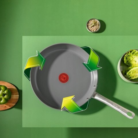 Patelnia TEFAL Renew+ 24 cm C4240443 Patelnia TEFAL Renew+ 24 cm C4240443