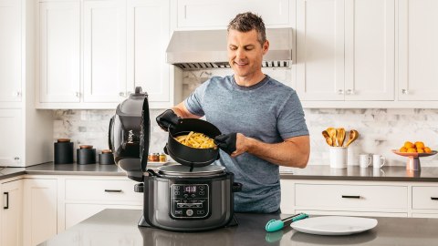 NINJA Foodi 7w1 Multi-Cooker OP300EU NINJA Foodi 7w1 Multi-Cooker OP300EU