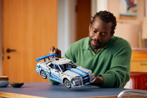 LEGO Technic 42210 Samochód Nissan Skyline GT-R (R34) z filmu Za szybcy, za wściekli LEGO Technic 42210 Samochód Nissan Skyline GT-R (R34) z filmu Za szybcy, za wściekli