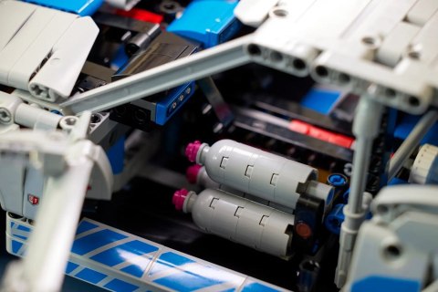 LEGO Technic 42210 Samochód Nissan Skyline GT-R (R34) z filmu Za szybcy, za wściekli LEGO Technic 42210 Samochód Nissan Skyline GT-R (R34) z filmu Za szybcy, za wściekli