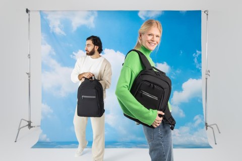 RIVACASE PLECAK NA LAPTOP 13,3-14 ALPENDORF ECO, CZARNY, MATERIAŁ WODOODPORNY, EKO RPET, KIESZENIE NA SMARTFON, DOKUM.,AKCES. RIVACASE PLECAK NA LAPTOP 13,3-14 ALPENDORF ECO, CZARNY, MATERIAŁ WODOODPORNY, EKO RPET, KIESZENIE NA SMARTFON, DOKUM.,AKCES.
