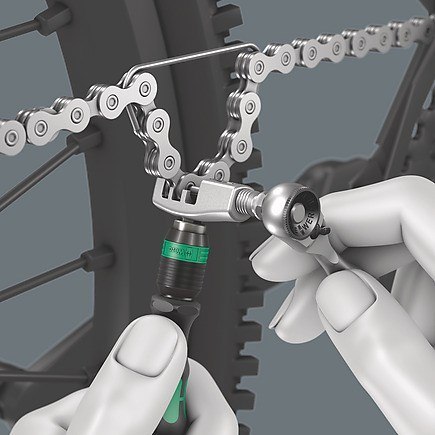 Zestaw Kraftform Kompakt 9532 z nitownicą do łańcuchów, 20cz Zestaw Kraftform Kompakt 9532 z nitownicą do łańcuchów, 20cz