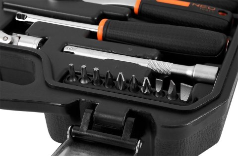 Zestaw nasadek przelotowych 1/4" + 3/8", 46 szt. Zestaw nasadek przelotowych 1/4" + 3/8", 46 szt.