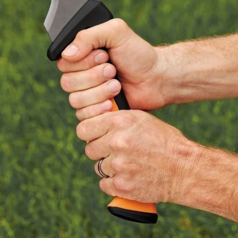 Siekiero-maczeta FISKARS Solid Siekiero-maczeta FISKARS Solid