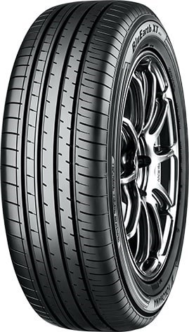 Opona 215/65 R17 99V Yokohama BluEarth-XT AE61 Etykieta:C-A-A-68 dB
